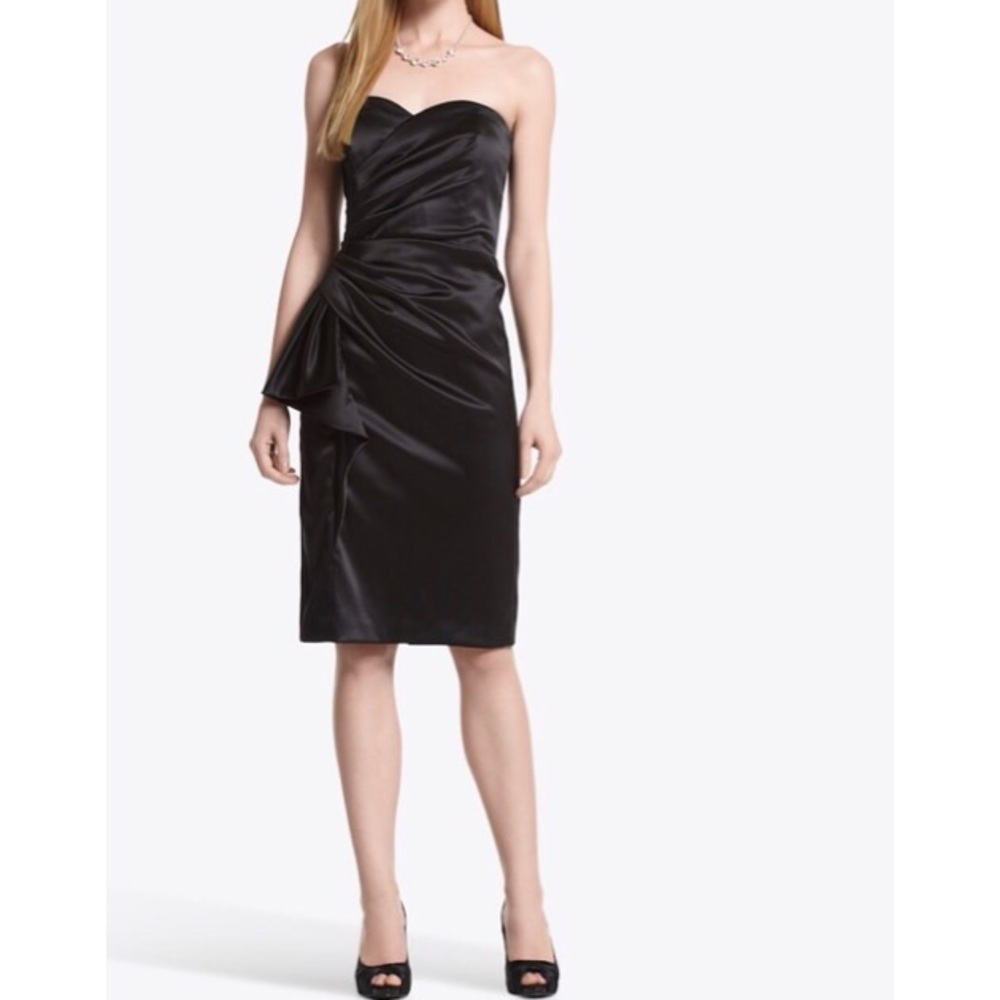 White House Black Market strapless dress